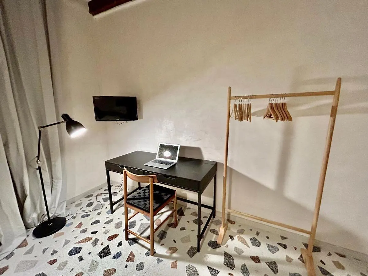 Farini Suites Wi-Fi Venice 0*,