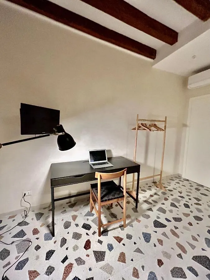 Farini Suites Wi-Fi Venezia Affittacamere